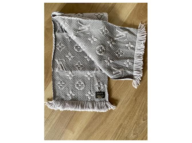 Louis Vuitton logomanía Gris - vista 4