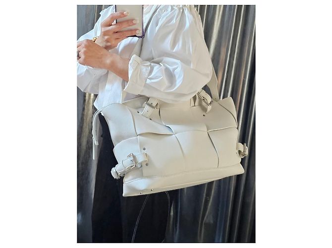 Bottega Veneta ARCO TOOL  INTRECCIO  GM - vue 6