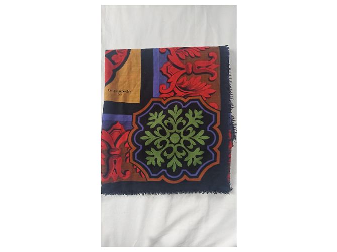 Sciarpa Guy Laroche XL in lana stampata multicolore - vista 6