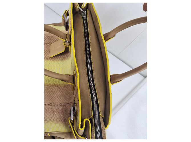 #barbara bui #borsa a mano #tote bag Marrone Beige Stampa python Giallo Taupe Crema Cognac Bianco sporco Corallo Nocciola Bronzo Castagno Marrone chiaro Caramello Marrone scuro Rame Cammello - vista 19