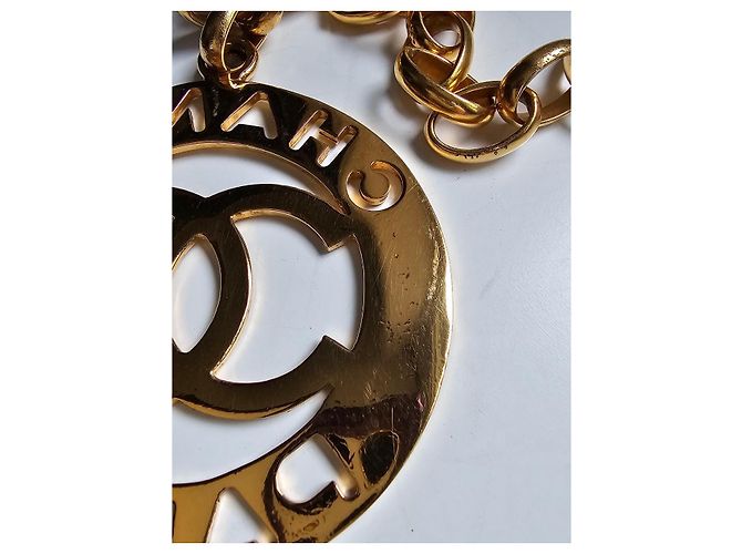 Chanel Collana lunga Medaglione XL CC oro D'oro - vista 5