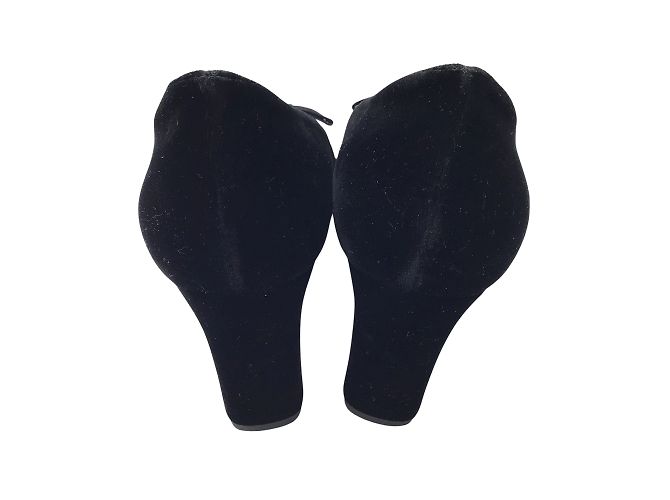Tabitha Simmons Schwarze Samtpumps mit Ripsband-Schleifendetail - Ansicht 5
