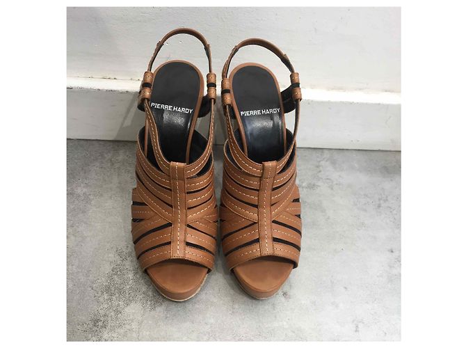 PIERRE HARDY Sandali T.EU 37.5 Pelle Cammello - vista 2