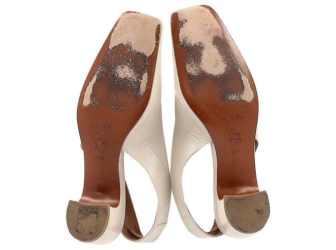 By Far Danielle Slingback-Pumps aus cremefarbenem Leder - Ansicht 6