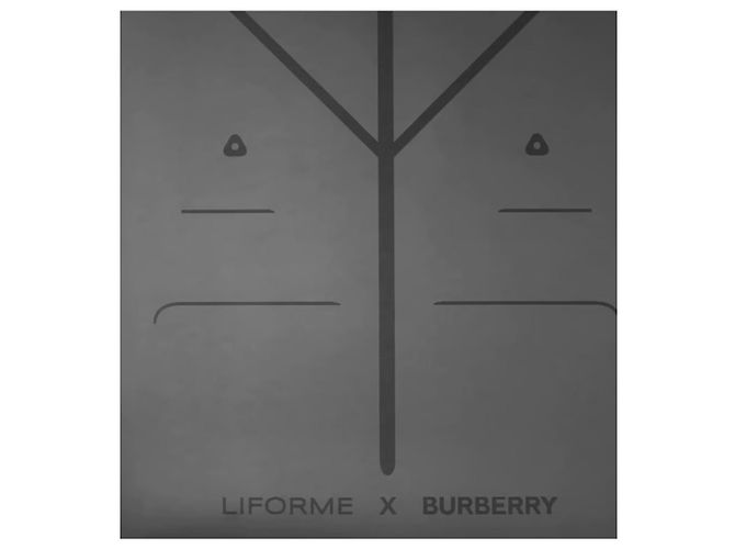 Tapete de ioga Burberry Liforme Monogram Marrom e Cinza - vista 4