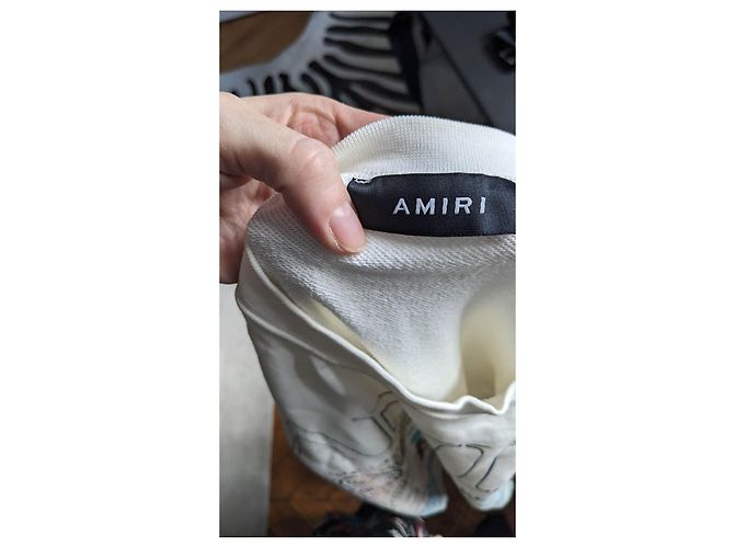 Sweat AMIRI - vue 3