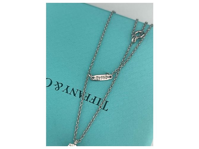Tiffany & Co Solitaire Diamant Halskette Platin 0,21 Karat Silber - Ansicht 3