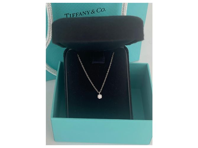 Tiffany & Co Solitaire Diamant Halskette Platin 0,21 Karat Silber - Ansicht 9