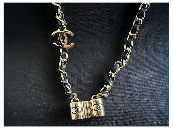 Collana Chanel Oro e Pelle Nera Gold hardware - vista 4