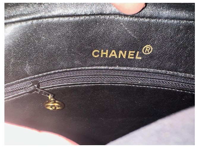 Camera Chanel Bolsa pequena para câmera com borla Preto - vista 5