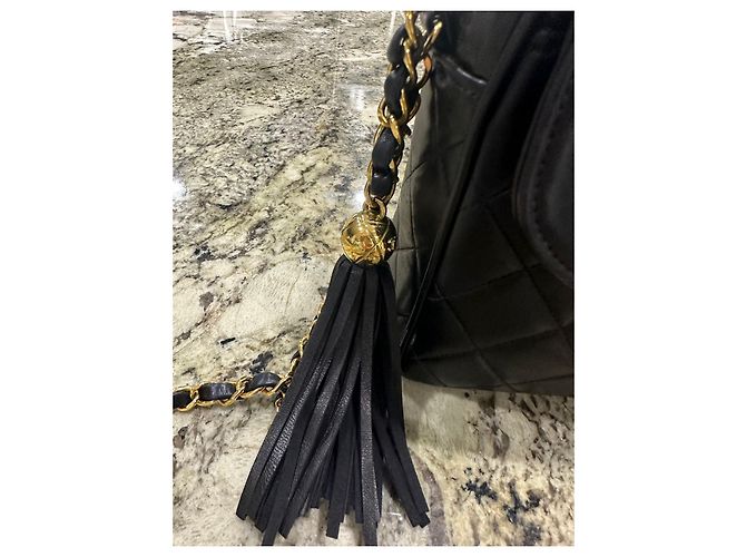 Camera Chanel Bolsa pequena para câmera com borla Preto - vista 6
