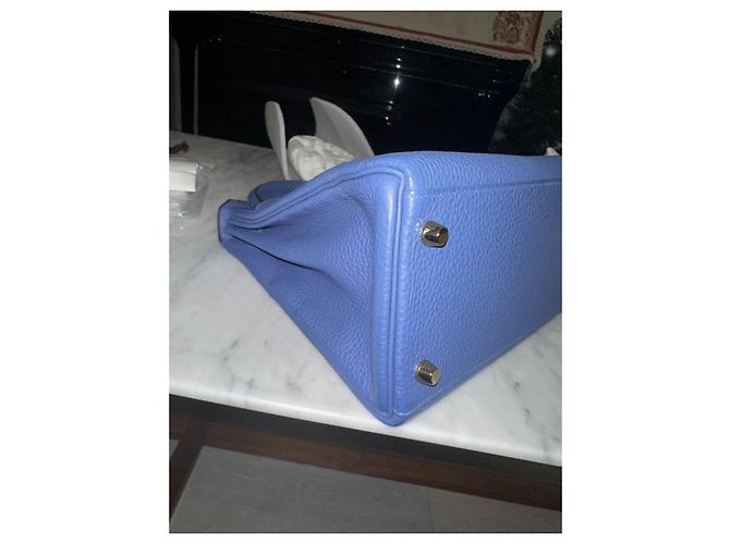 Hermès Kelly 28 blu in pelle Taurillon Clemence - vista 4