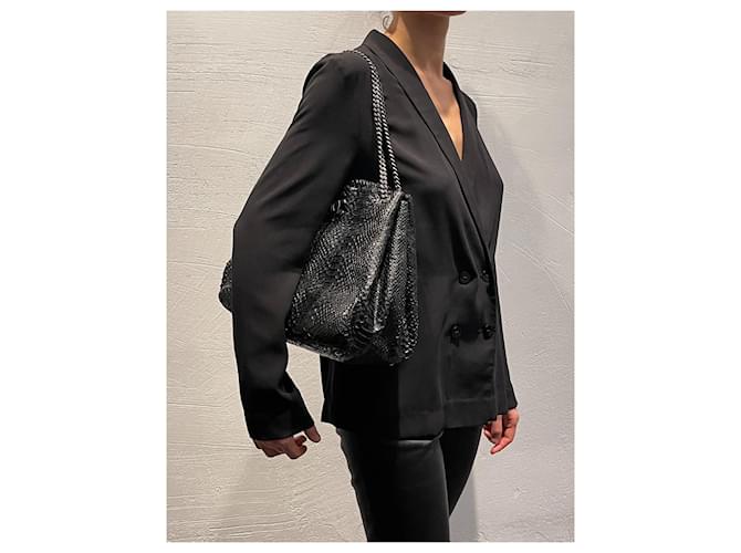 Chanel Sac cabas en cuir python Noir - vue 15