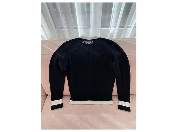 Chanel Cardigan aus schwarzem Kaschmir - Ansicht 2