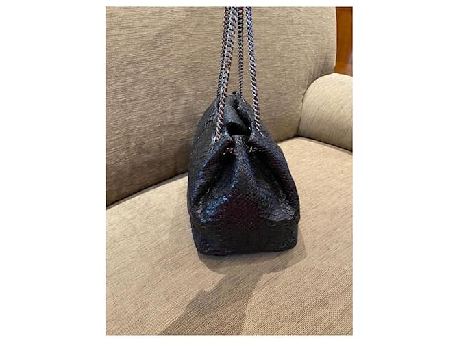 Bolsa tote Chanel em python preto - vista 3