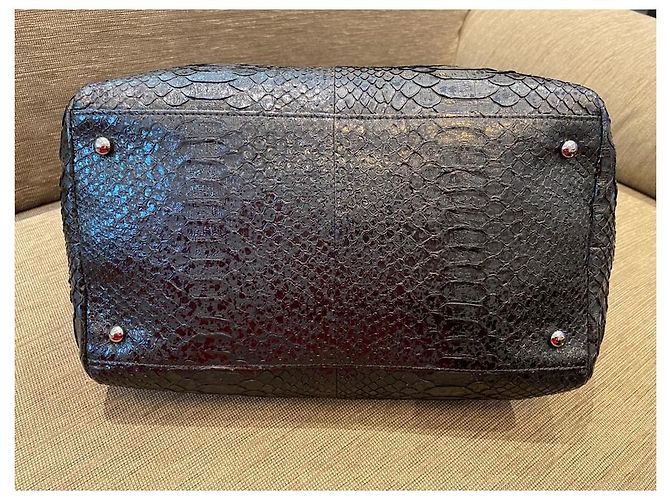 Bolsa tote Chanel em python preto - vista 8