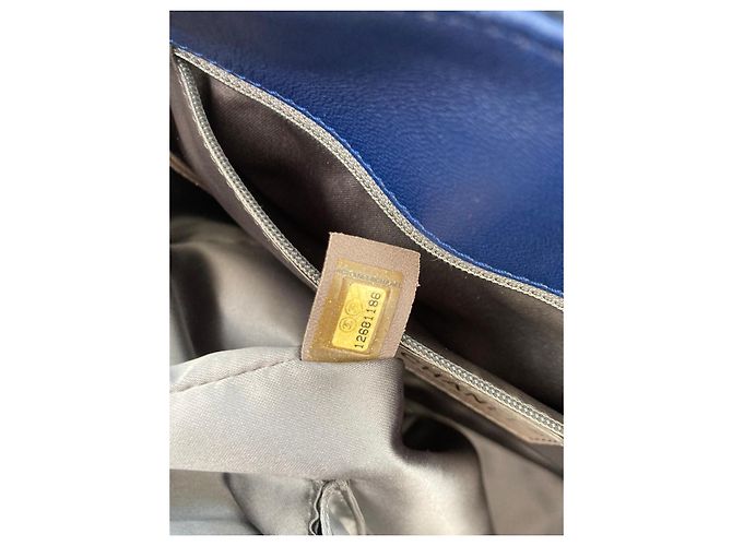 Borsa da viaggio Chanel blu in vernice - vista 5