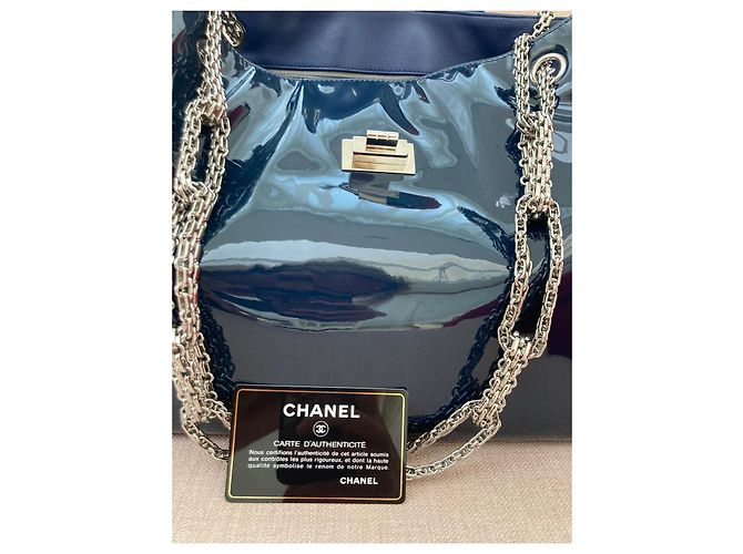 Borsa da viaggio Chanel blu in vernice - vista 8