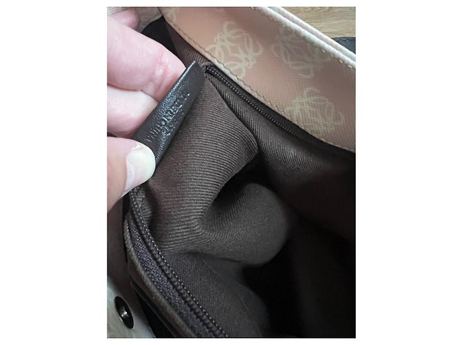 Borsa Loewe Rosa e Bianca in Tela e Pelle - vista 7