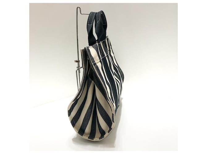 Hermès Hermes Cannes Negro - vista 4