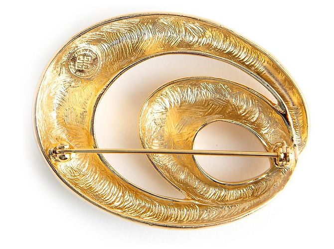 Broche Givenchy chapado en oro Gold hardware - vista 3