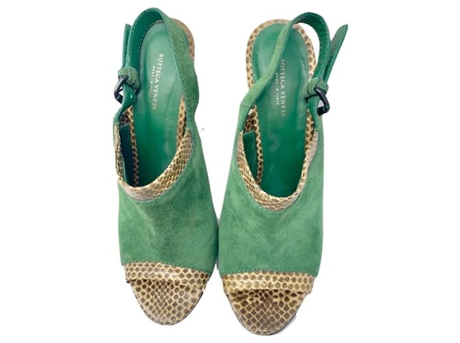 Bottega Veneta Sandali slingback in pelle scamosciata e pelle di serpente tricolore Multicolore Verde - vista 2