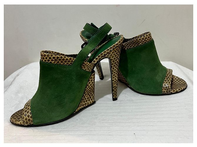 Bottega Veneta Sandali slingback in pelle scamosciata e pelle di serpente tricolore Multicolore Verde - vista 3