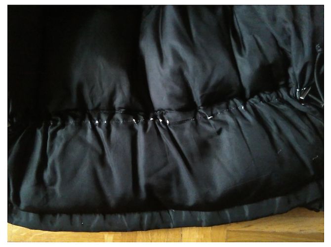 GUCCI JACKET BLACK DOWN JACKET WITH FUR COLLAR. - view 7