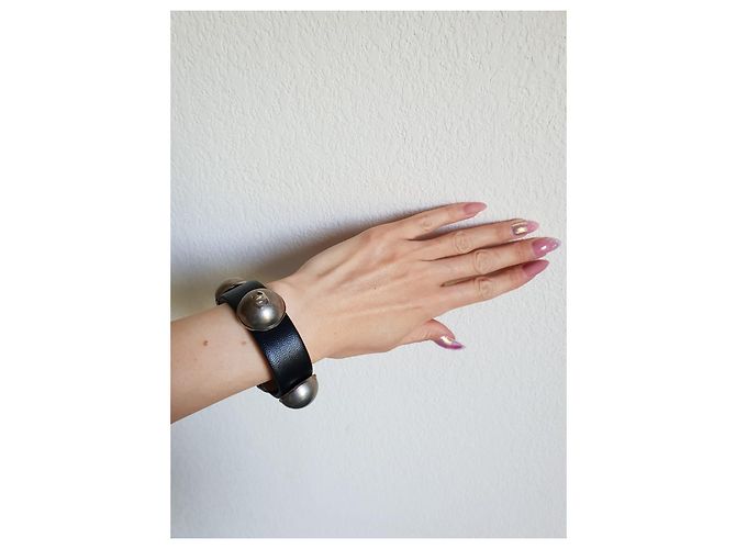 Bracciale Chanel in pelle nera Nero - vista 8