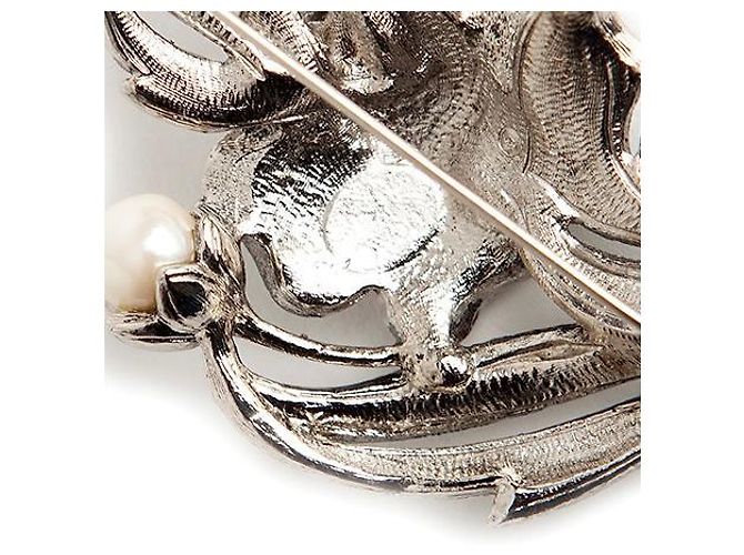 Spilla a Fiore Kenneth Jay Lane Argento con Strass e Perle Finte - vista 7