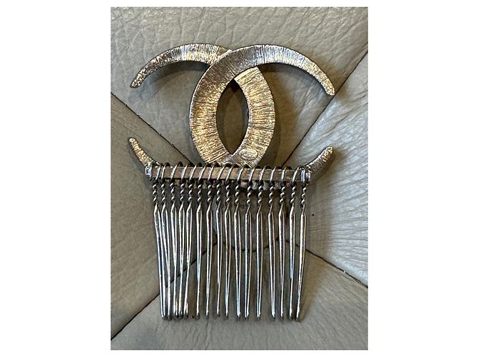 Accessorio per capelli Chanel CC argento metallo - vista 2