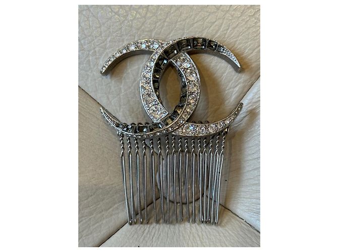 Accessorio per capelli Chanel CC argento metallo - vista 3