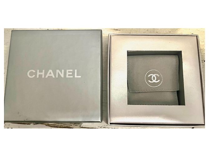 Chanel Ohrringe Silber limitierte Auflage - Ansicht 3