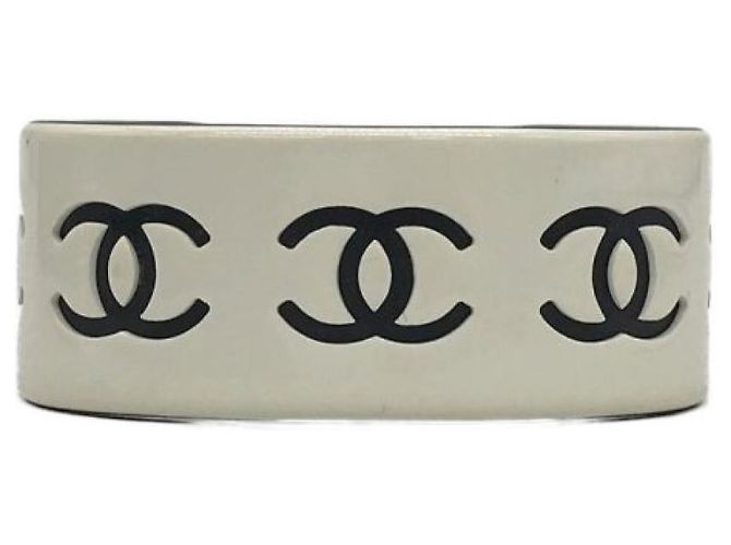 ***Bracciale CHANEL con marchio cocco - vista 2