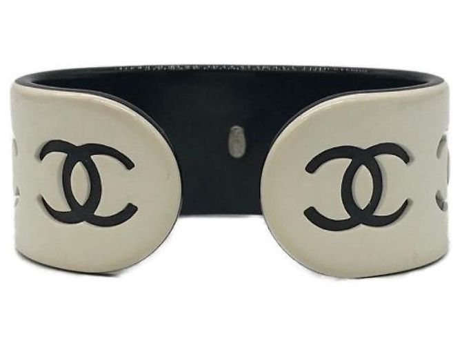 ***Bracciale CHANEL con marchio cocco - vista 3