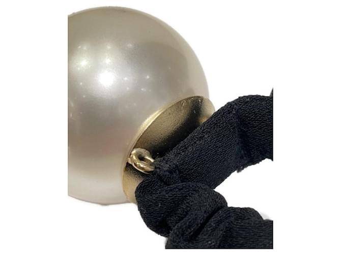 ***CHANEL Elastico per capelli Pearl Coco Mark Nero Bianco - vista 4
