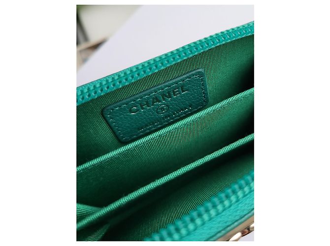 Monedero Chanel Boy Verde - vista 4