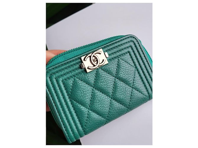 Monedero Chanel Boy Verde - vista 7