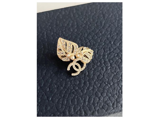 Pendientes Chanel Oro Gold hardware - vista 2