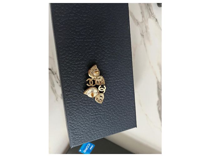 Pendientes Chanel Oro Gold hardware - vista 5