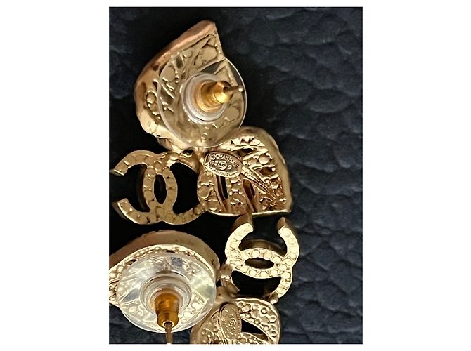 Pendientes Chanel Oro Gold hardware - vista 7