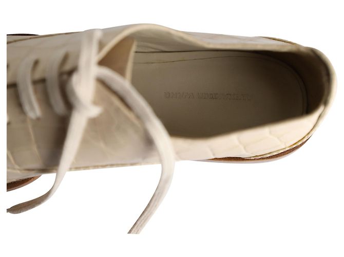Alexander Wang Ingrid Oxfords mit Krokodilprägung aus beigem Kalbsleder - Ansicht 7