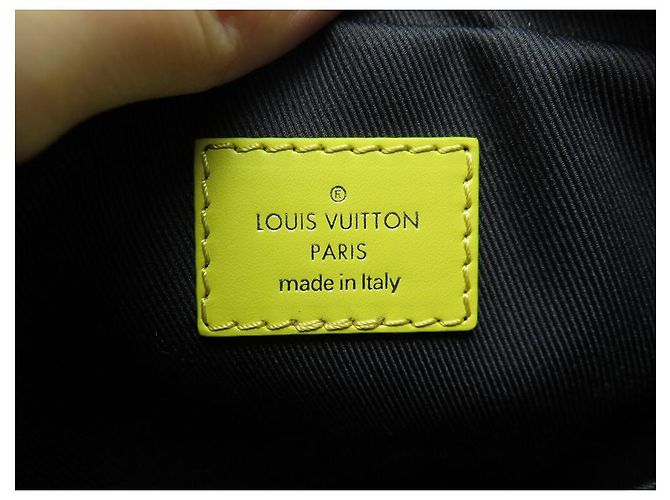 NUOVA BORSA A MANO EPI IN PELLE LOUIS VUITTON DANUBE SLIM PM Blu navy - vista 7