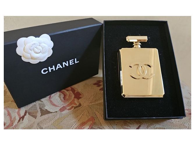 Borsa porta bottiglia Chanel D'oro - vista 2