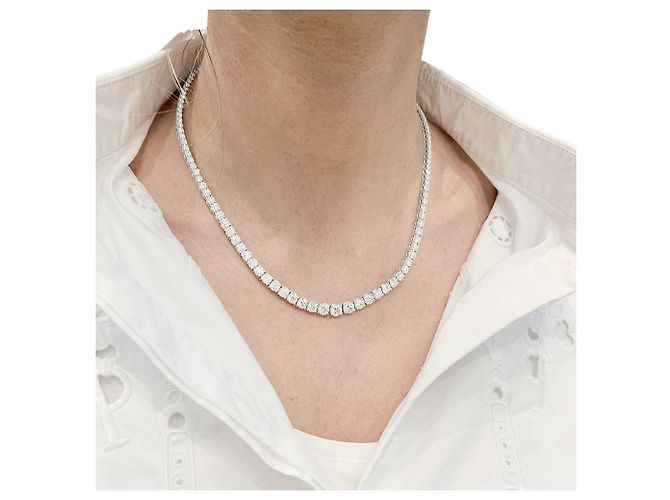 inconnue Collier rivière diamants en or blanc. - vue 3