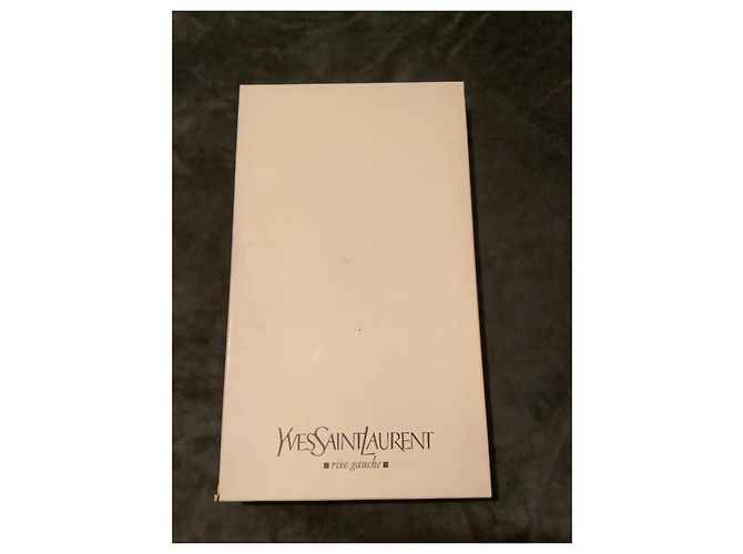 Yves Saint Laurent Botas de piel negras Y ves-Saint-Laurent Negro - vista 2
