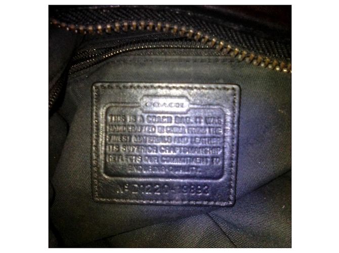 Borsa a tracolla Coach nera in pelle Nero - vista 2
