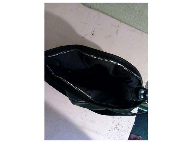 Borsa a tracolla Coach nera in pelle Nero - vista 3