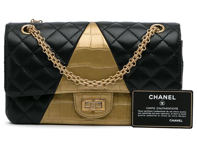 Pelle di agnello goffrata coccodrillo nera media Chanel 2.55 Borsa con patta foderata ristampa Nero D'oro - vista 15