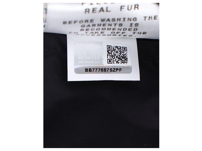 Moncler Chain Link Pufferjacke aus schwarzem Polyamid - Ansicht 8